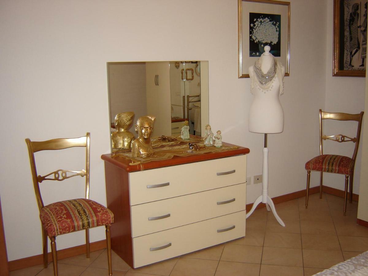 Casa Del Sole Appartamento N° 2 White And Gold Room Gavardo Esterno foto