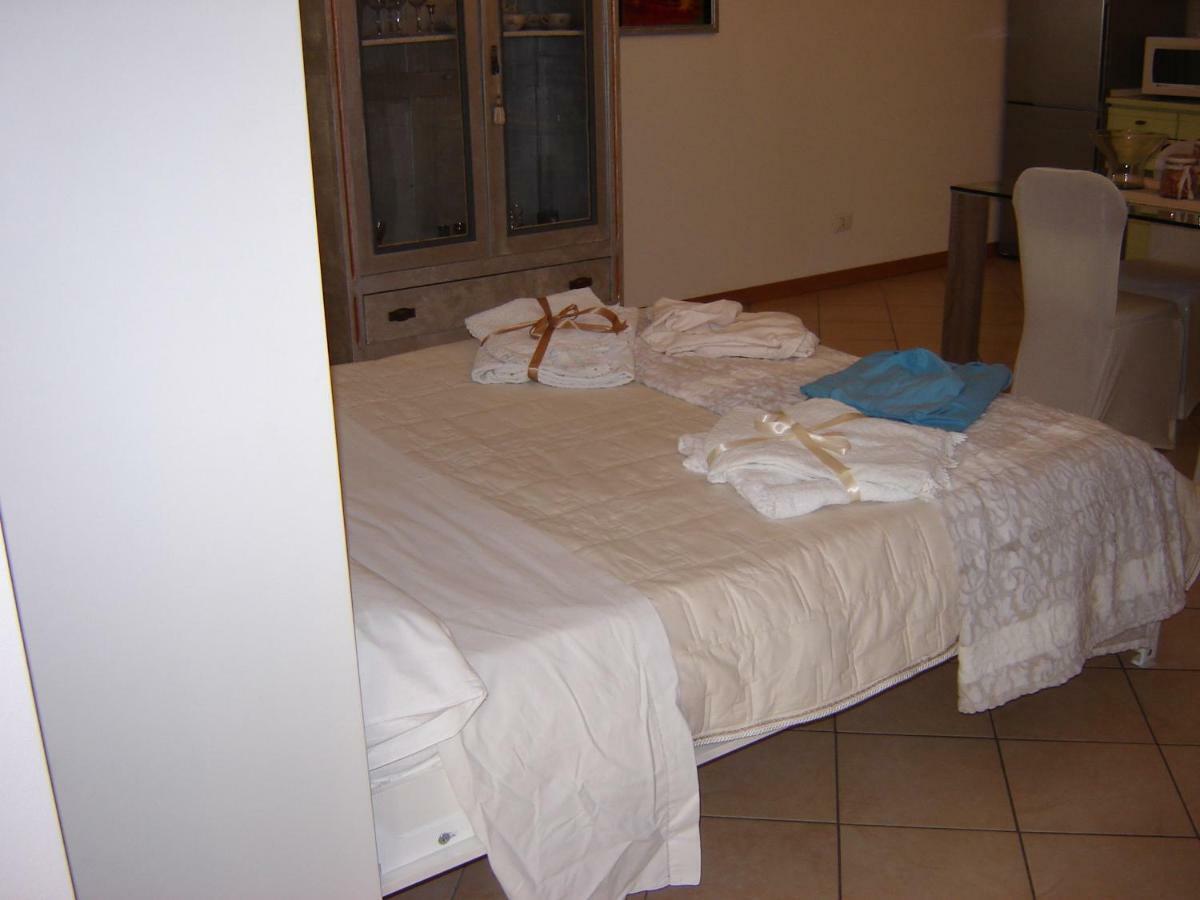 Casa Del Sole Appartamento N° 2 White And Gold Room Gavardo Esterno foto