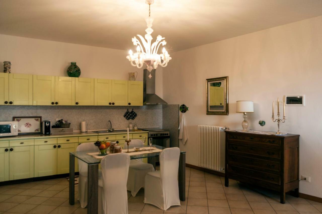 Casa Del Sole Appartamento N° 2 White And Gold Room Gavardo Esterno foto