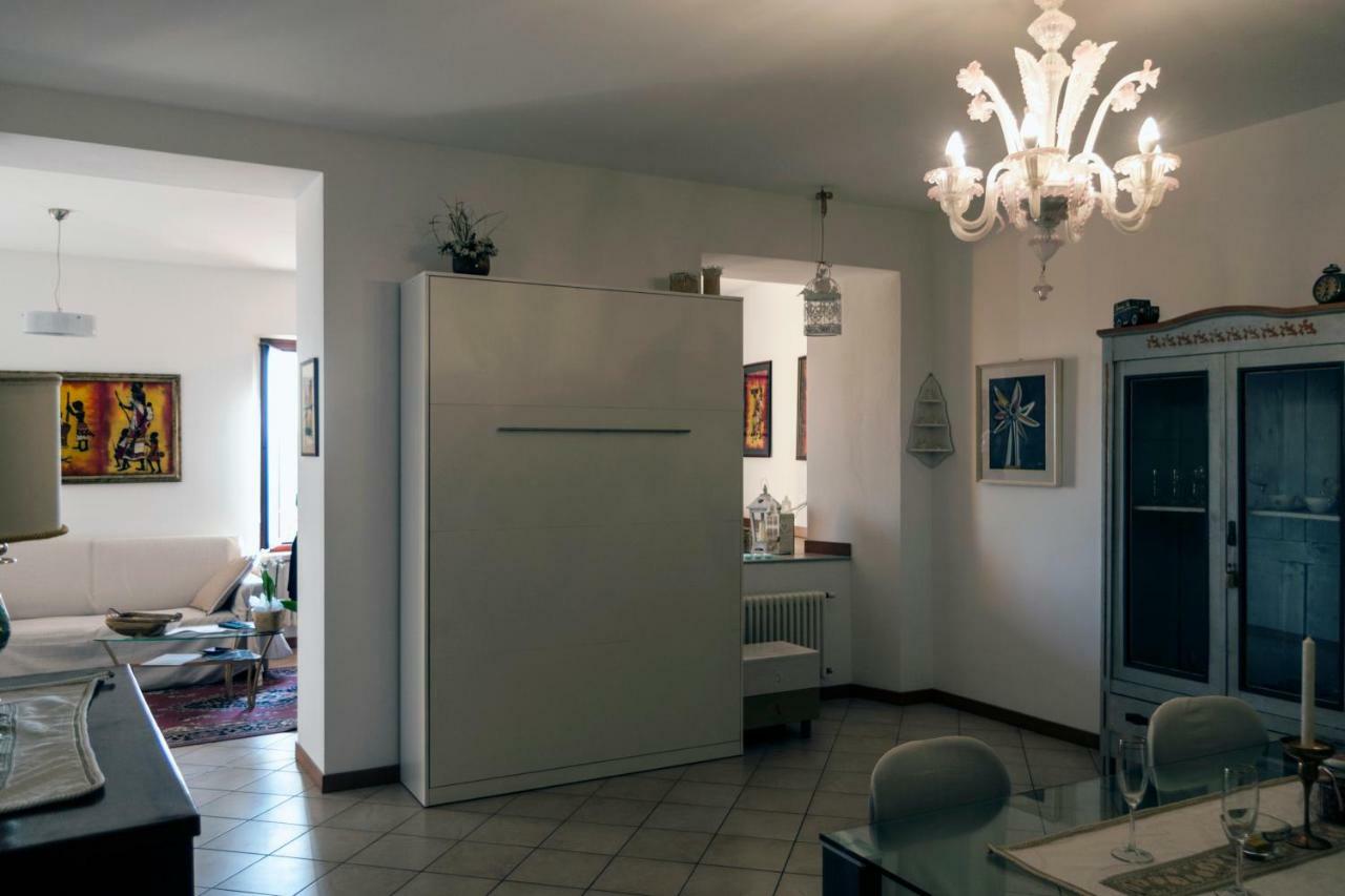 Casa Del Sole Appartamento N° 2 White And Gold Room Gavardo Esterno foto